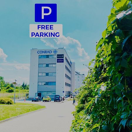 Hotel Conrad Comfort Cracovia Exterior foto